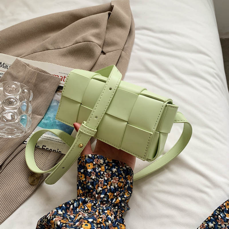 Lady Countess Popular Small Bag ins new Style Women's Bag Korean Version Woven Crossbody Bag Single Shoulder Chest Bag Small Square Bag