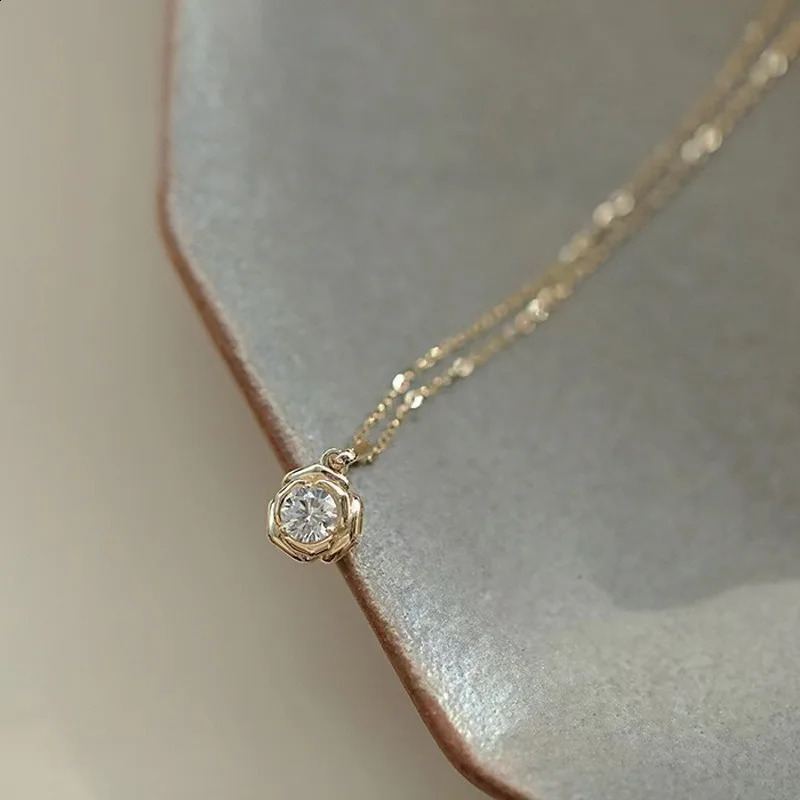 Jkeli 925 sterling silver plated 14k gold sparkling zircon flower necklace suitable for women girls Korean temperature exquisite jewelry gifts 250408