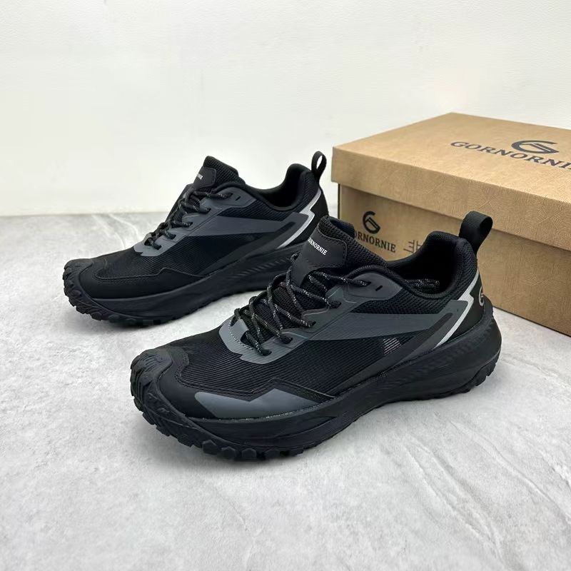 Men's and women's casual mountaineering couple's same style anti-skid hiking outdoor running shoes; cross-country.