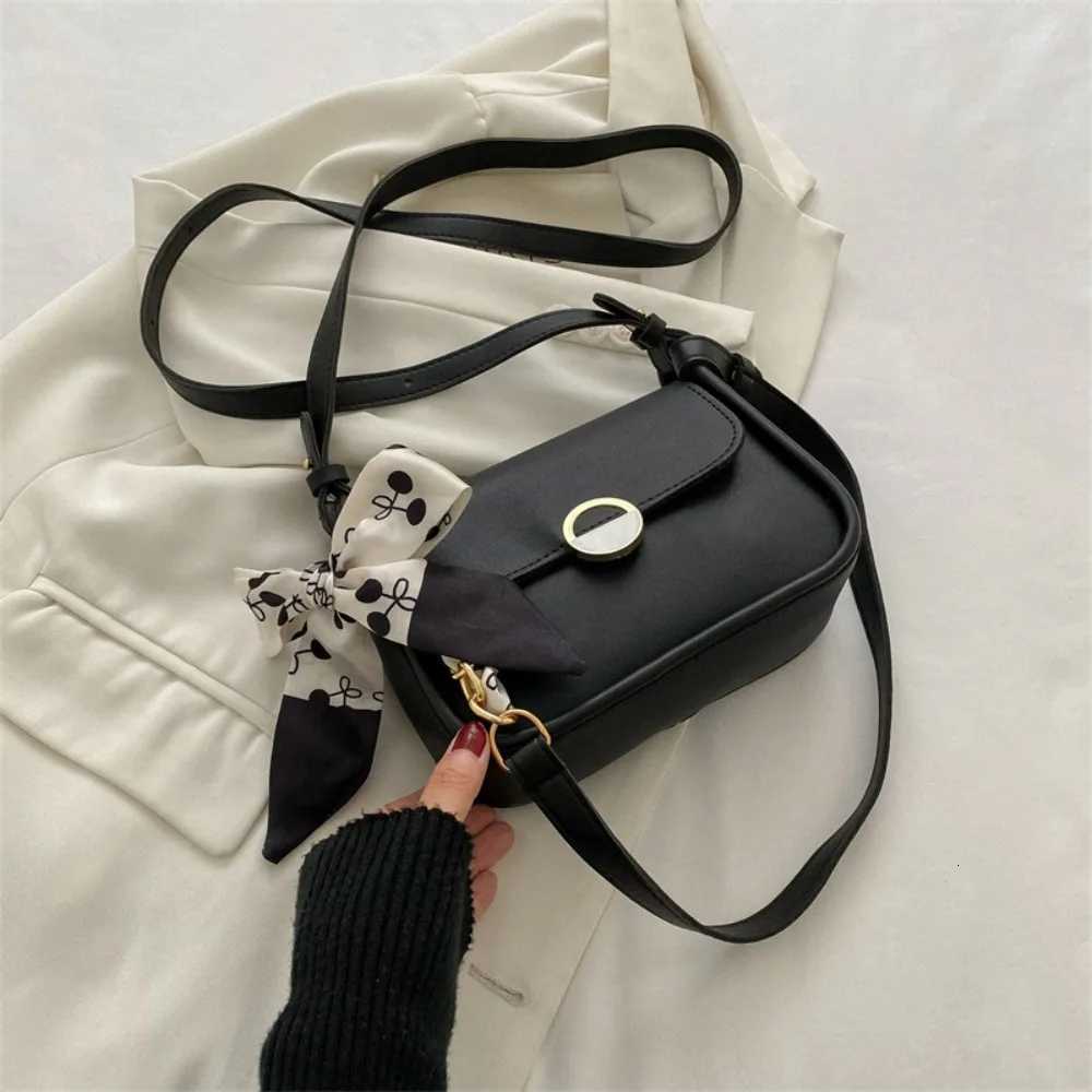 PU Leather Shoulder Bag Large Capacity Carrying Small Square Bag Minimalist with Ribbon Chain Crossbody Bag Mobile PhoneT251110
