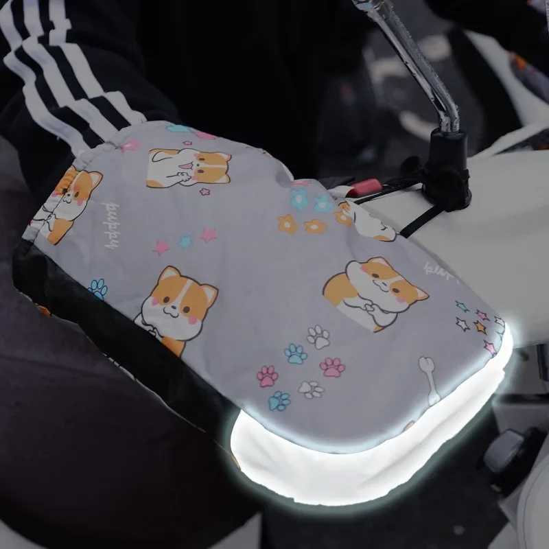 Thickened Warm Motorcycle Handlebar Gloves Winter Waterproof Windproof Glove With Reflective Strip Motorbike Protection Parts S25118