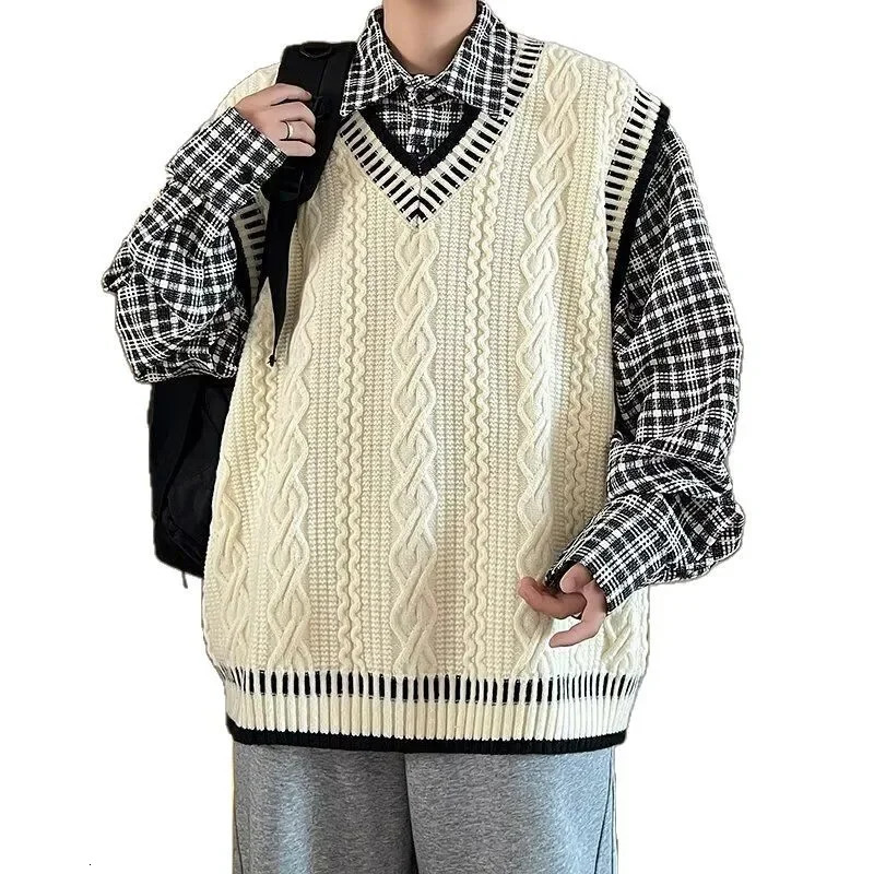 Loose Knitted Sweater Vest Twist Yarn Vneck College Style for Men And Women Autumn Winter Fashion Retro Layering Top 251104