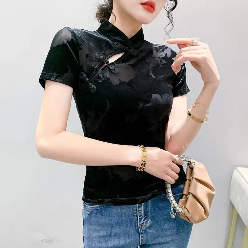 retro gold velvet womens short sleeved T-shirt for summer 250410