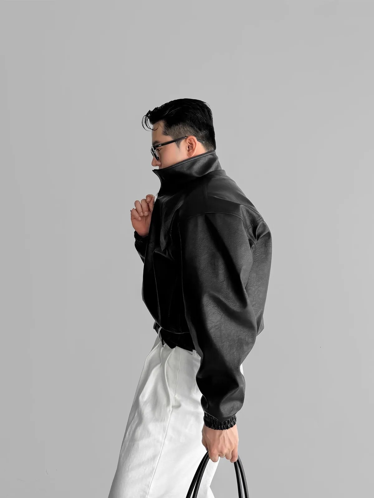 Mauroicardi Spring Autumn Cool Short Waterproof Thickened Warm Black Pu Leather Bomber Jacket Men Zip Up Clothes 251103