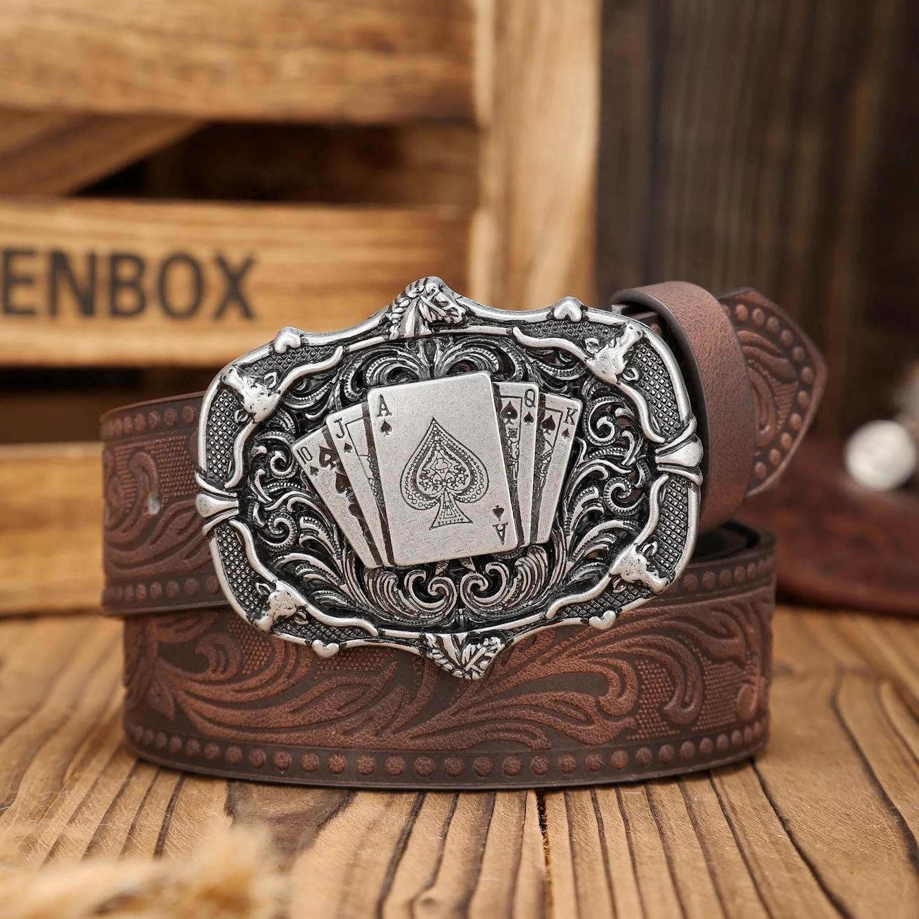 A Westernbuckle PU belt suitable for both men and women a unique retro brown with perforated nails included 251031