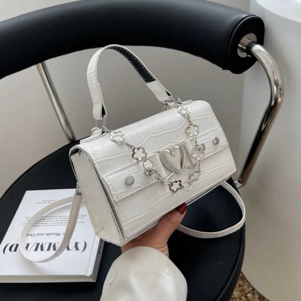 Advanced Style Bag New Super Cool Spicy Girl Love Bag Versatile Single Shoulder Crossbody Bag Mini Handheld Phone BagT251110