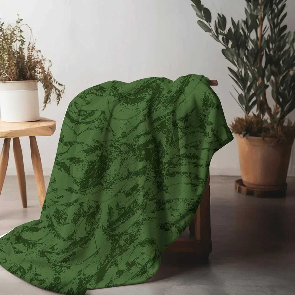 Dark Green Plaid Fleece Blanket Soft Throw Blanket for Sofa Bed Room Decoration Gift C251111