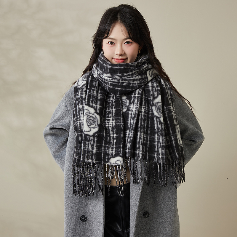 Cross-Border New Imitation Cashmere Scarf Camellia Print Versatile Neck Warmer Thickened Warm Outerwear Tassel Shawl