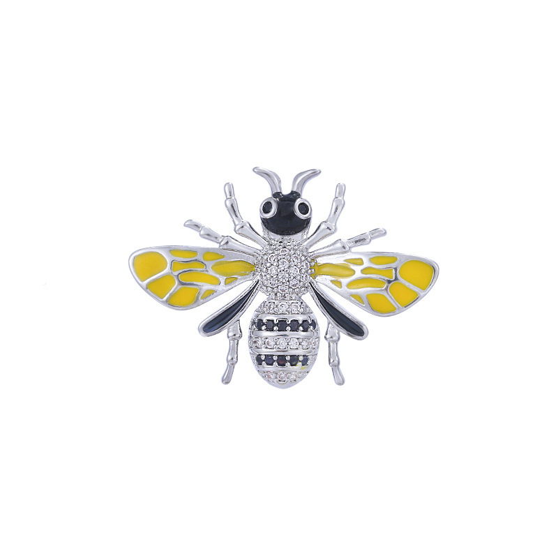 Exquisite Insect Shaped Design Charming Women s Brooch Finely Textured Alloy Material Carving Daily Wear Boutique Gift Brooch
