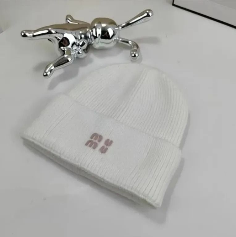 Designer Beanie Cap Hat Men And Women Bonnet For Women Winter Hats Brand Plaid Soft Hat High quality Casual Skull Caps Sports