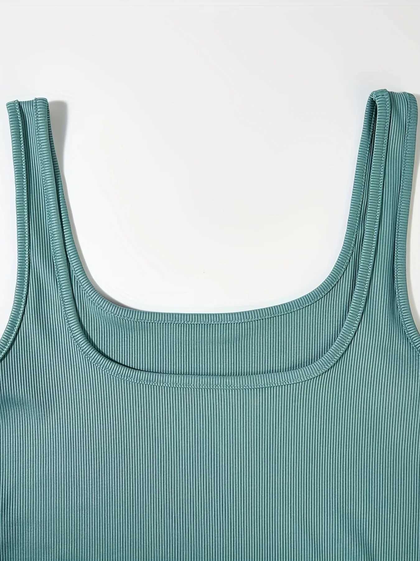 Newly designed womens summer fitness sportswear lounge set yoga solid color vest two-piece set vest top bicycle shorts setW250411