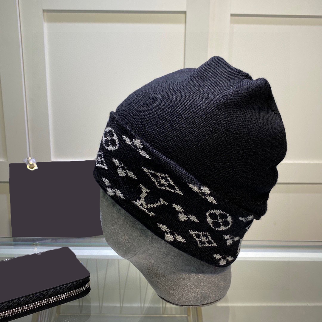 Ladies luxury designer unisex beanie for autumn and winter warm ski cap with classic monogram logo mens unisex beanie simple letter warm cap