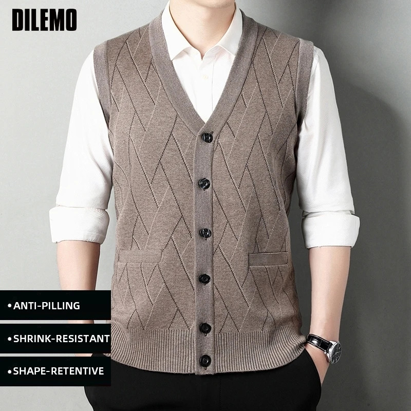 Top Grade Autum Winter Fashion Cardigan Knit V Neck Trendy Casual Sweater Vest Sleeveless Mens Clothes 2025 251104