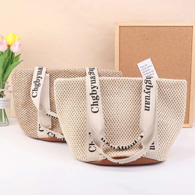 New Popular Grass Handmade Woven Beach Bag Retro Countryside Style Handbag Portable Hot Large Capacity Casual Tote Fashion bags