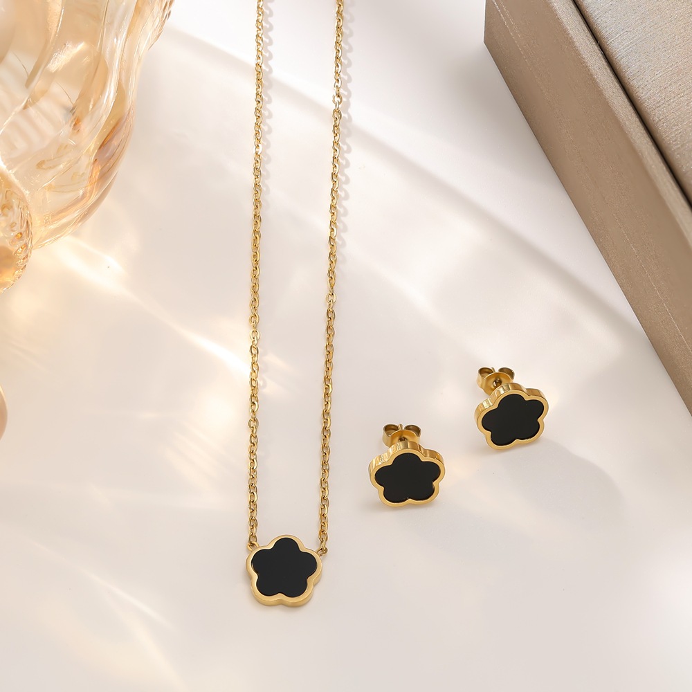 Designer Necklace For Women's Necklace Titanium Steel Necklace Bracelet And Earring Collection Personality Simple Style Luxury Fashion Necklace 3