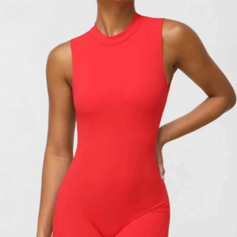 Lo Short sports jumpsuit womens sportswear with bar 2025 gym top womens fitness yoga suitW250411