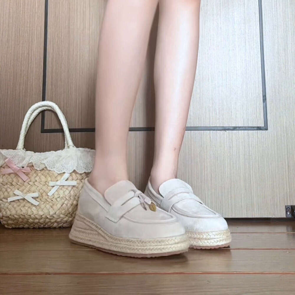 Straw Thick-Soled Height-Increasing Commuter platform Loafers for Women 2025 Fall Designer Shoe block Shoes