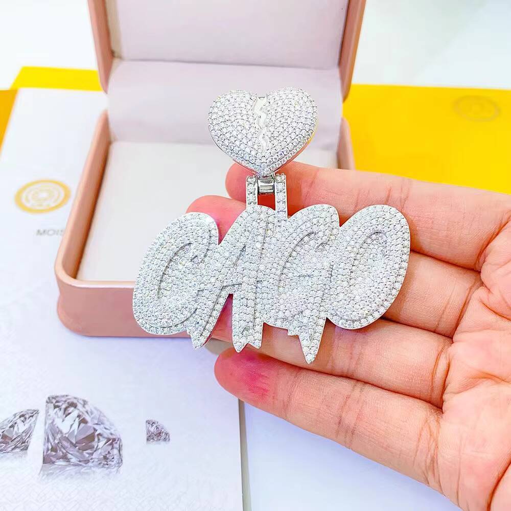 Hot Selling Hip Hop Jewelry in 2023 925 Silver Moissanite Diamond Mens Custom Pendant Customizable