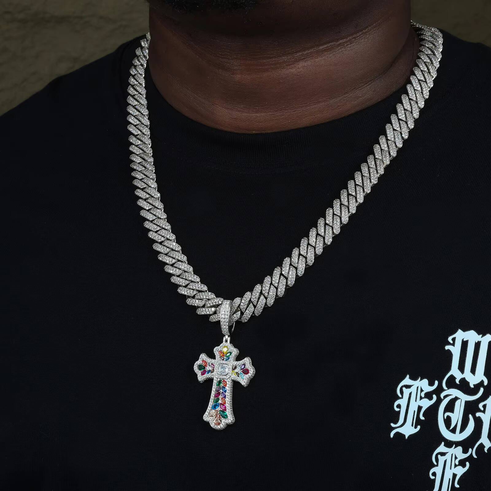 Personalize Design Hip Hop Jewelry 925 Silver VVS Moissanite Colored Moissanite Assorted Candy Iris Cross Pendant for Men