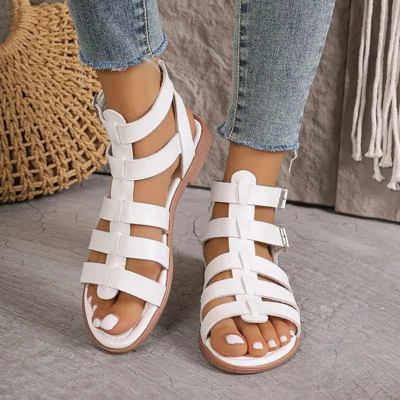 Luxury Womens Sandals Summer Elegant Womens Sandals Low High Heels Casual Gladiator White Fishtoe Designer SandalsXJ250410