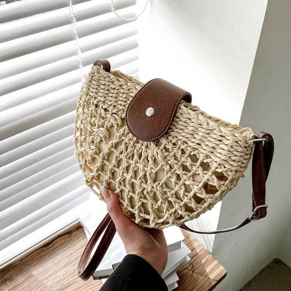 Woven Hollow Semicircle Bag Mobile Bag Bohemian Style Weave Straw Crossbody Bag Messenger Bags Beach Handbag Beach Shoulder BagT251110