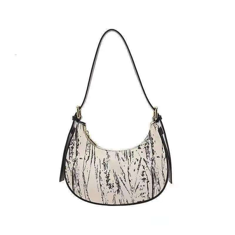 Women's Niche Design Handbag 2025 New Versatile Baguette Armpit Bag With High-End Feel