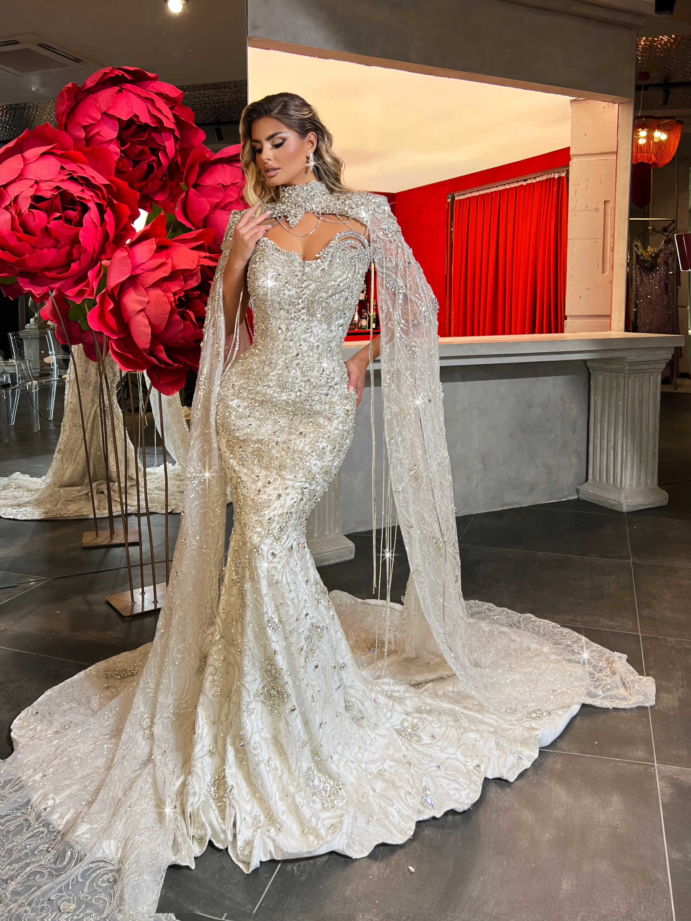 Sexy High Neck Mermaid Wedding Dress Modern Crystal Beaded Bride Dresses Tassels Floor Length Customized Bridal Gown