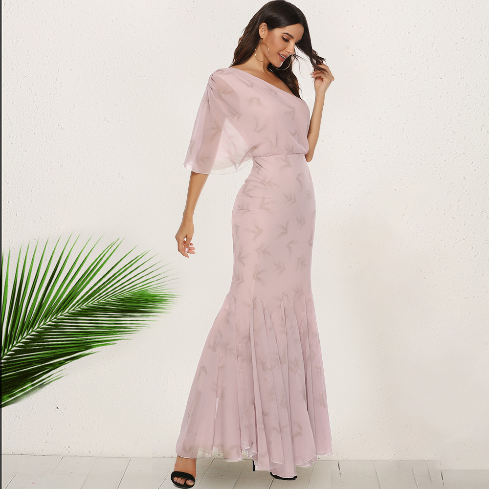 Women's Bohemian Elegant Oblique Shoulder Fishtail Long Dress