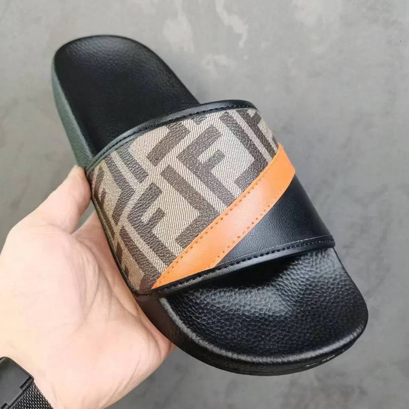 Free Shipping Luxury design Slippers Trendy Shoes Plus Size outdoor Non-Slip Soft Sole Sandals for Men and Women