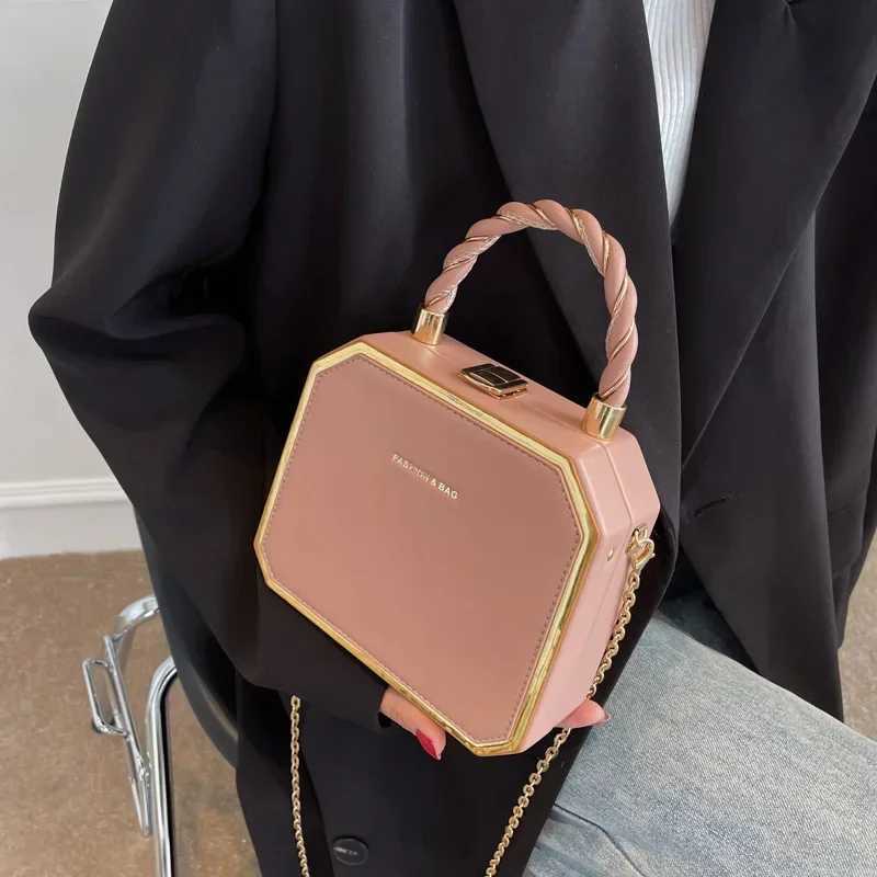 Hard Box Shape PU Leather Crossbody Bag with Short Rope Handle for Women 2022 Shoulder Handbags and Purses Lady Travel Cute ToteT251110