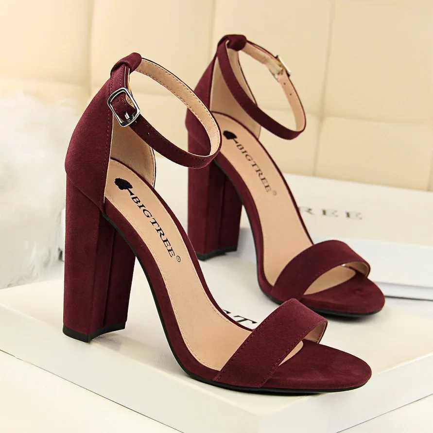 Summer Womens 9.5cm High Heels Sandals Yellow Nude Purple Gladiator Square High Heels Pump Block Platform Bridal Elegance 0509-1XJ250410