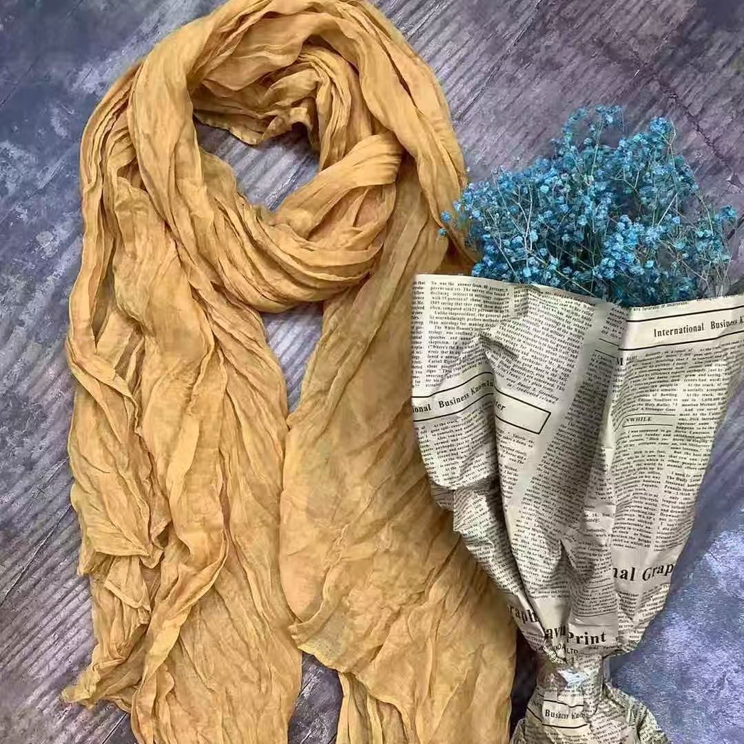T452 fashionable and versatile retro tie-dyed pleated cotton and linen solid color scarf comfortable warm neck protection scarf shawl