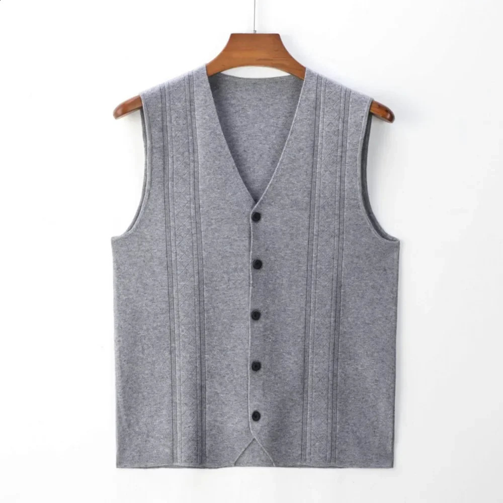 Mens business casual Pullover Wear warm sleeved nonwoven vest mens knitted top 250411Z
