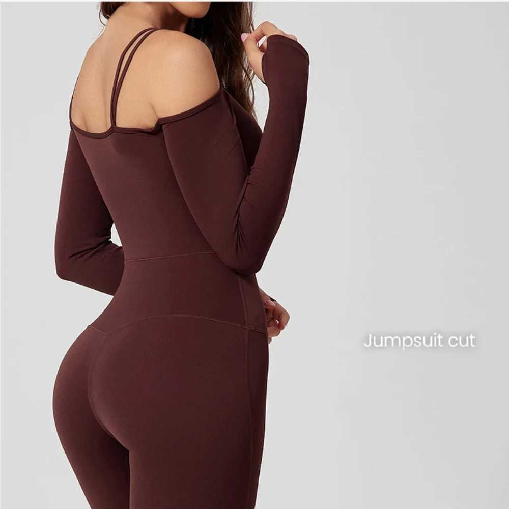 Yoga jumpsuit womens gym fitness bodysuit sportswear womens sportswearW250411