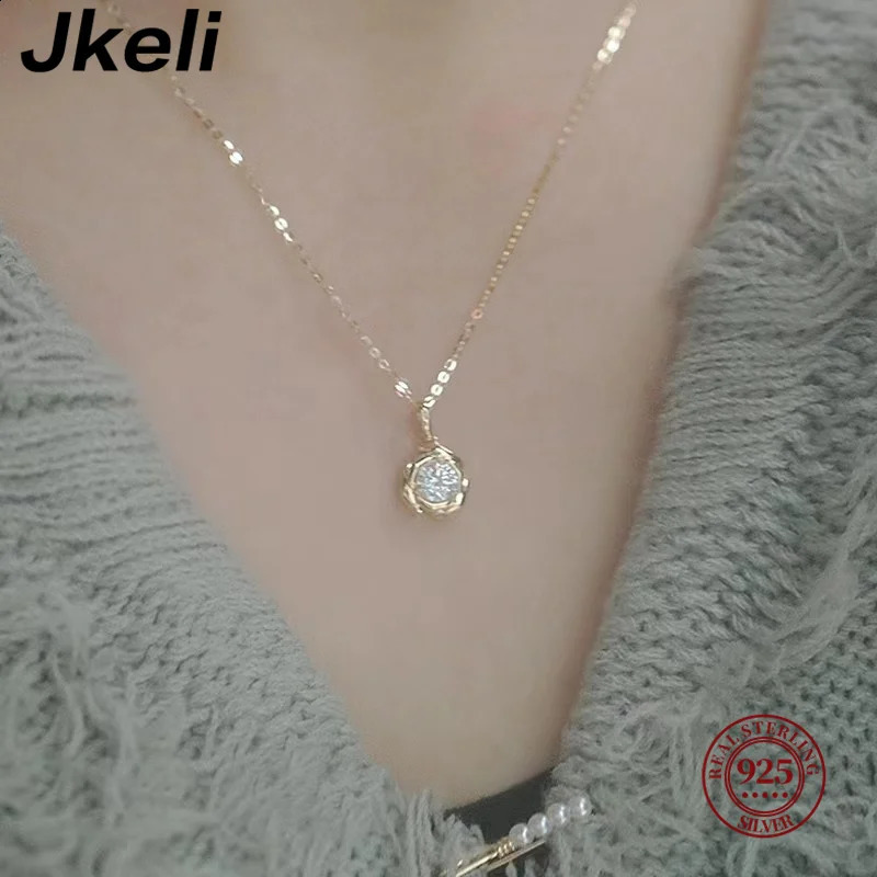 Jkeli 925 sterling silver plated 14k gold sparkling zircon flower necklace suitable for women girls Korean temperature exquisite jewelry gifts 250408