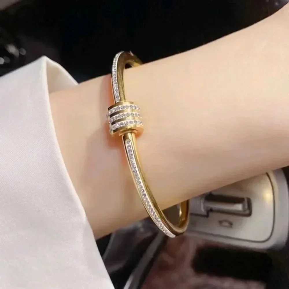 Luxury Stainless Steel Zircon Wide Bracelet for Women New Korea Fashion Wedding Bride Bangle Jewelry Accessory Gift ColorfastC250410