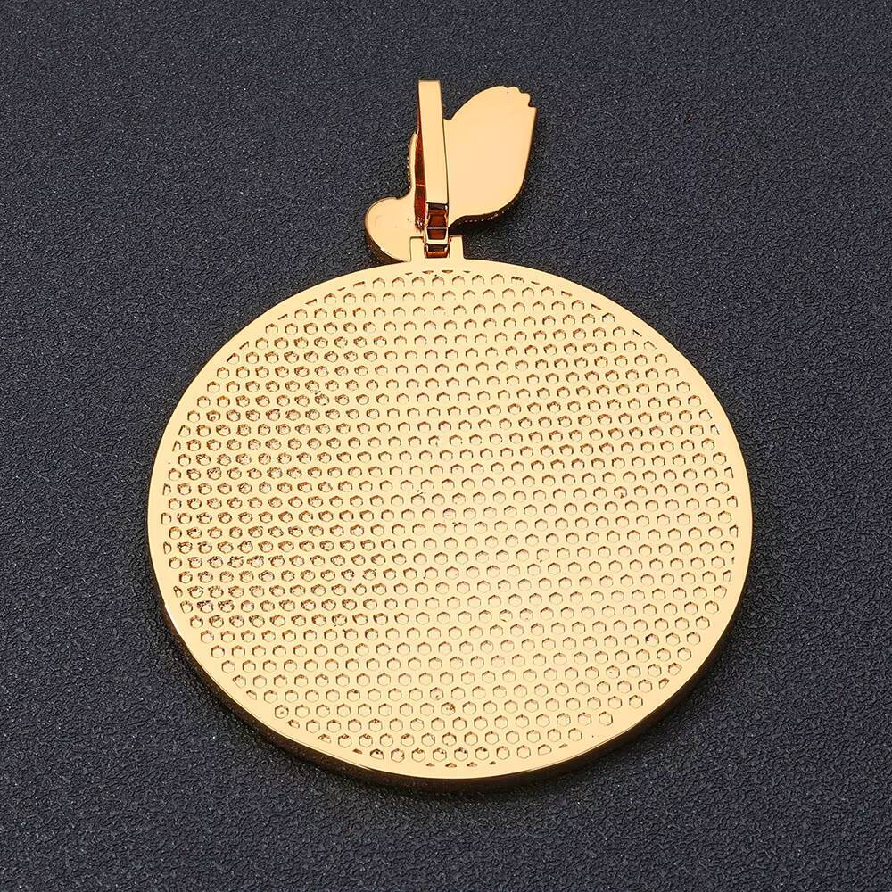 NUOYA Prayer Hand Pendant Round Shape Custom Pendant Fine Jewelry Silver Plated Customized Letters Iced Out Diamond Pendants Customizable