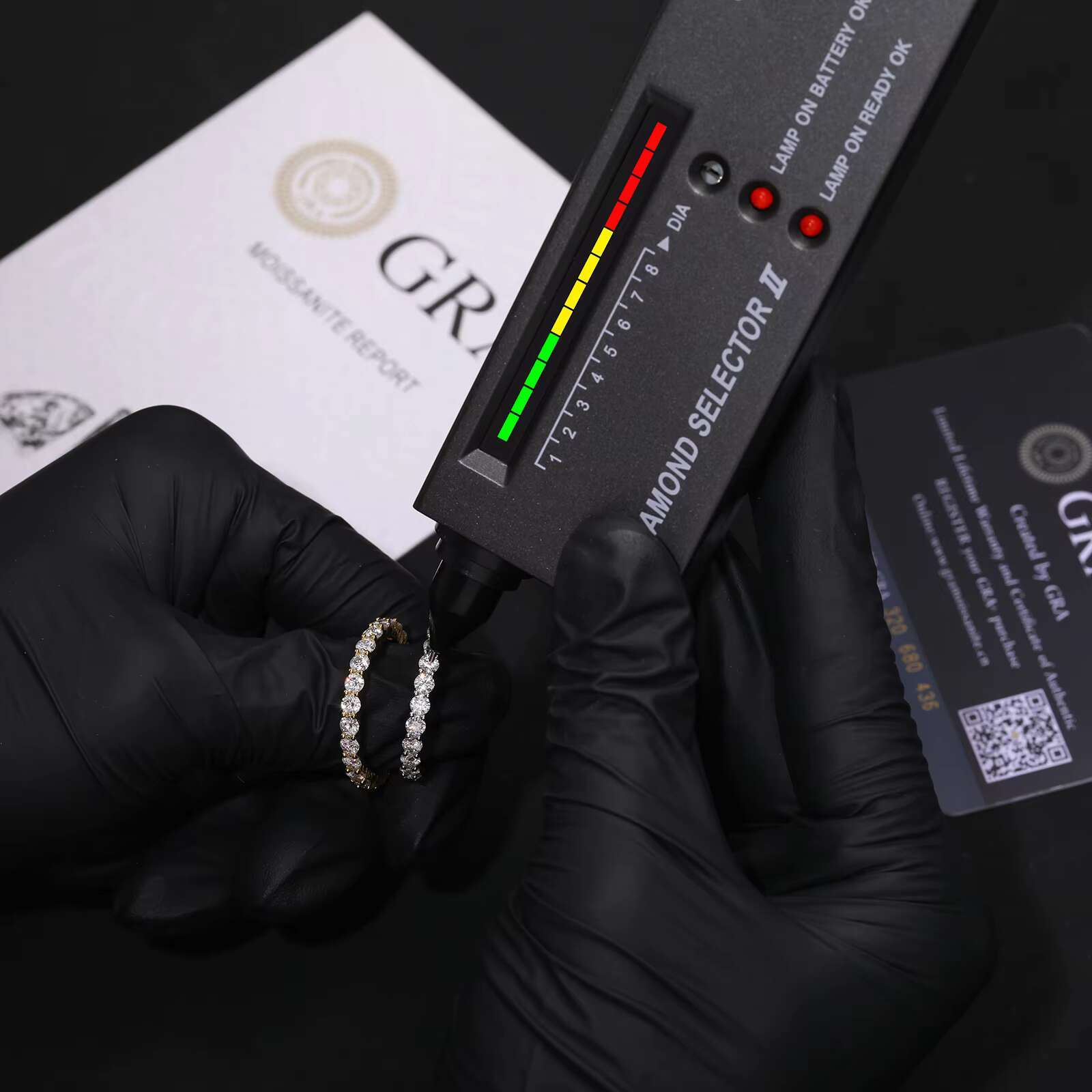Custom Factory-Crafted 3mm/0.1ct VVS1 D Color Moissanite Hip-Hop Jewelry Rings GRA Certified with Pass Diamond Tester