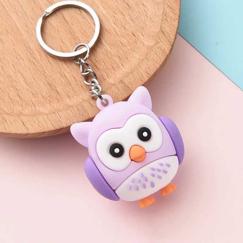 New cartoon owl keychain pendant small animal keychain car keychain activity small gift accessories W250411