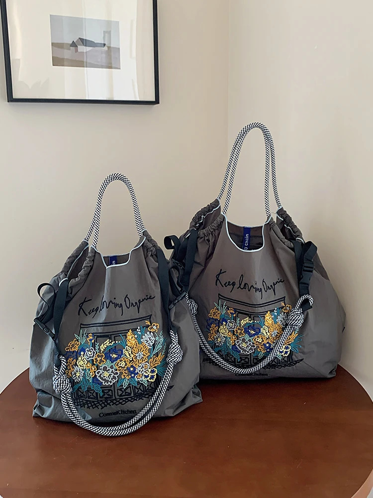 Womens shopping bag nylon cloth ethnic style embroidered window cut pattern Bohemian large capacity Tote ba 251110
