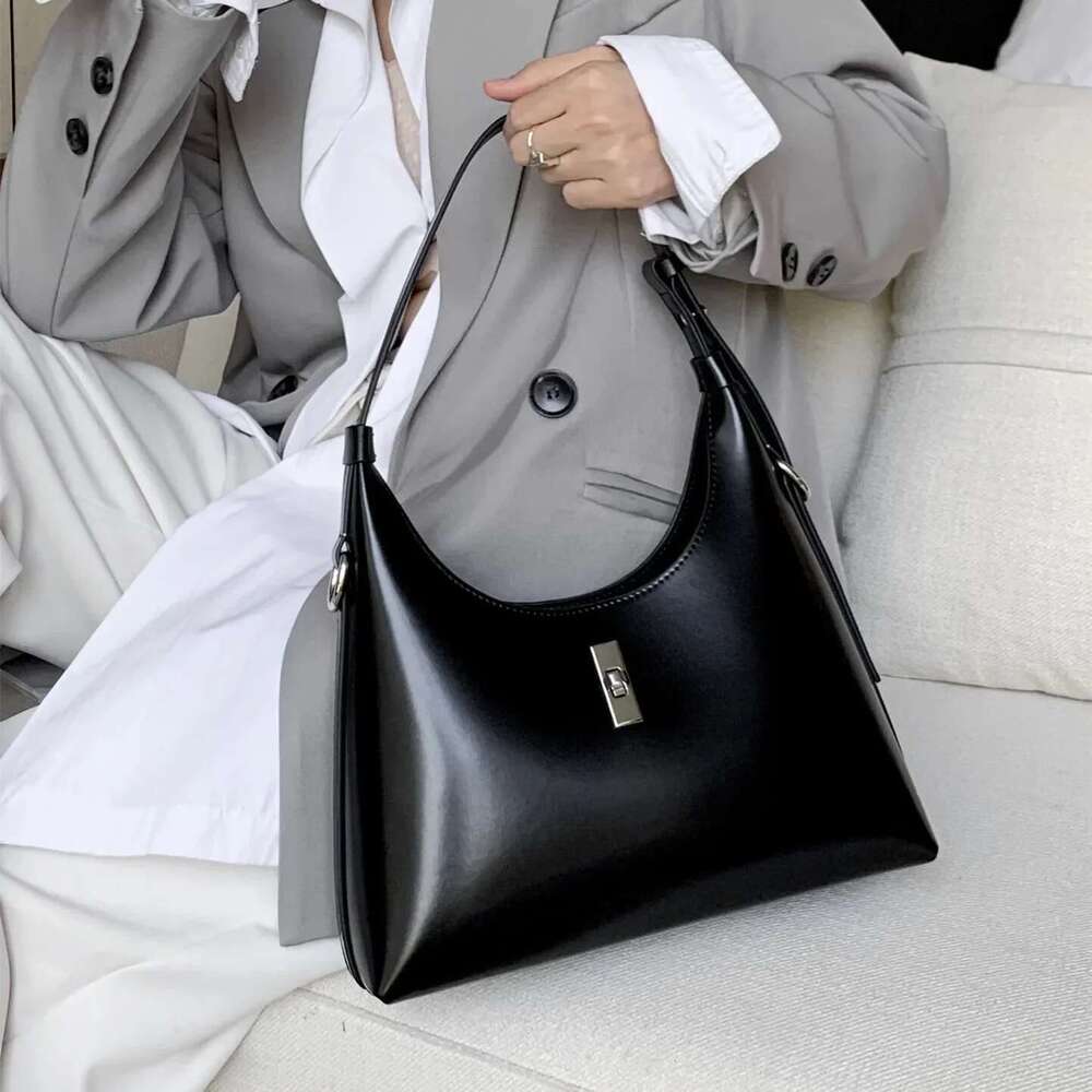 Designer Bag 2024 New Women Underarm Genuine Leather Shoulder Crossbody Bags Ladies Retro Tote Bag High Quality Commute Handbags Black