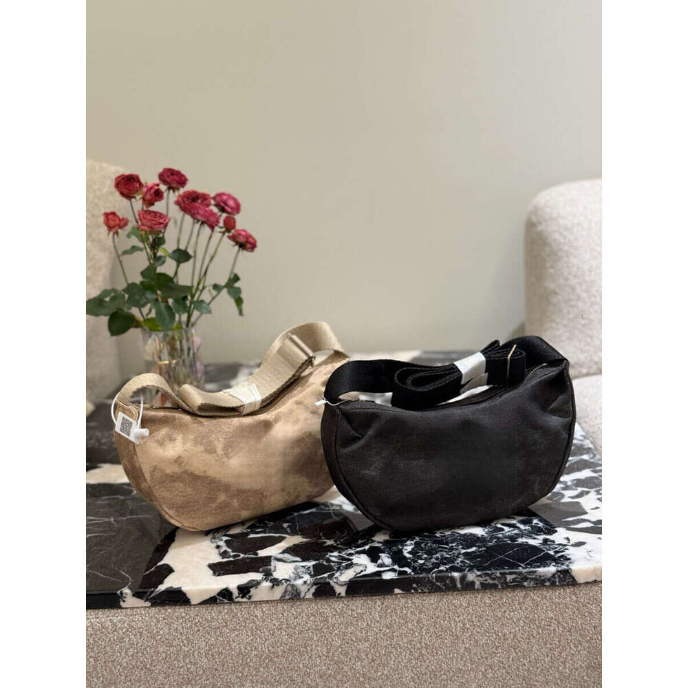 New crossbody bag for men and women, single shoulder crossbody small bag