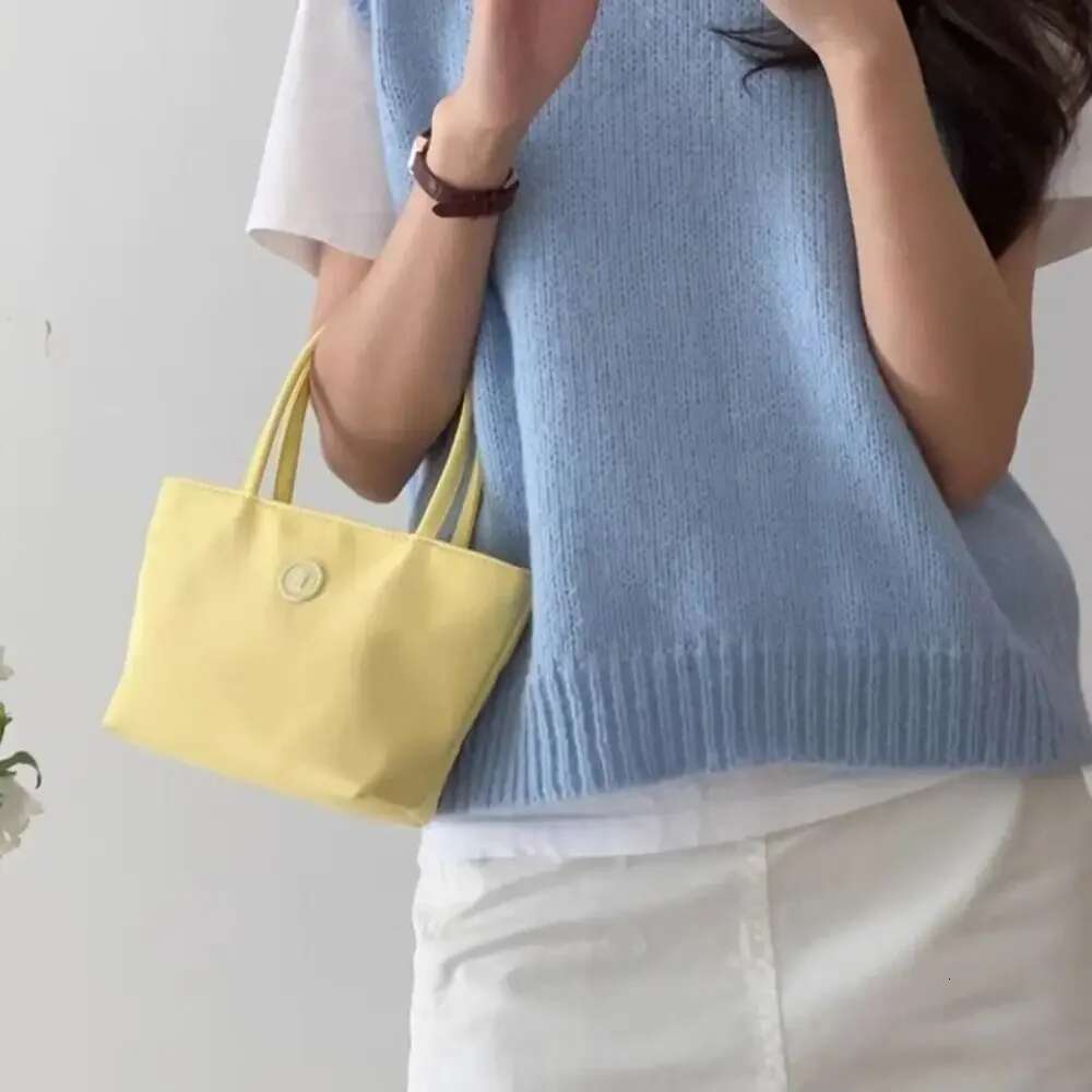 All-Match Shoulder High Quality Durable Light Weight Crossbody Advanced Sense Nylon Square Bag