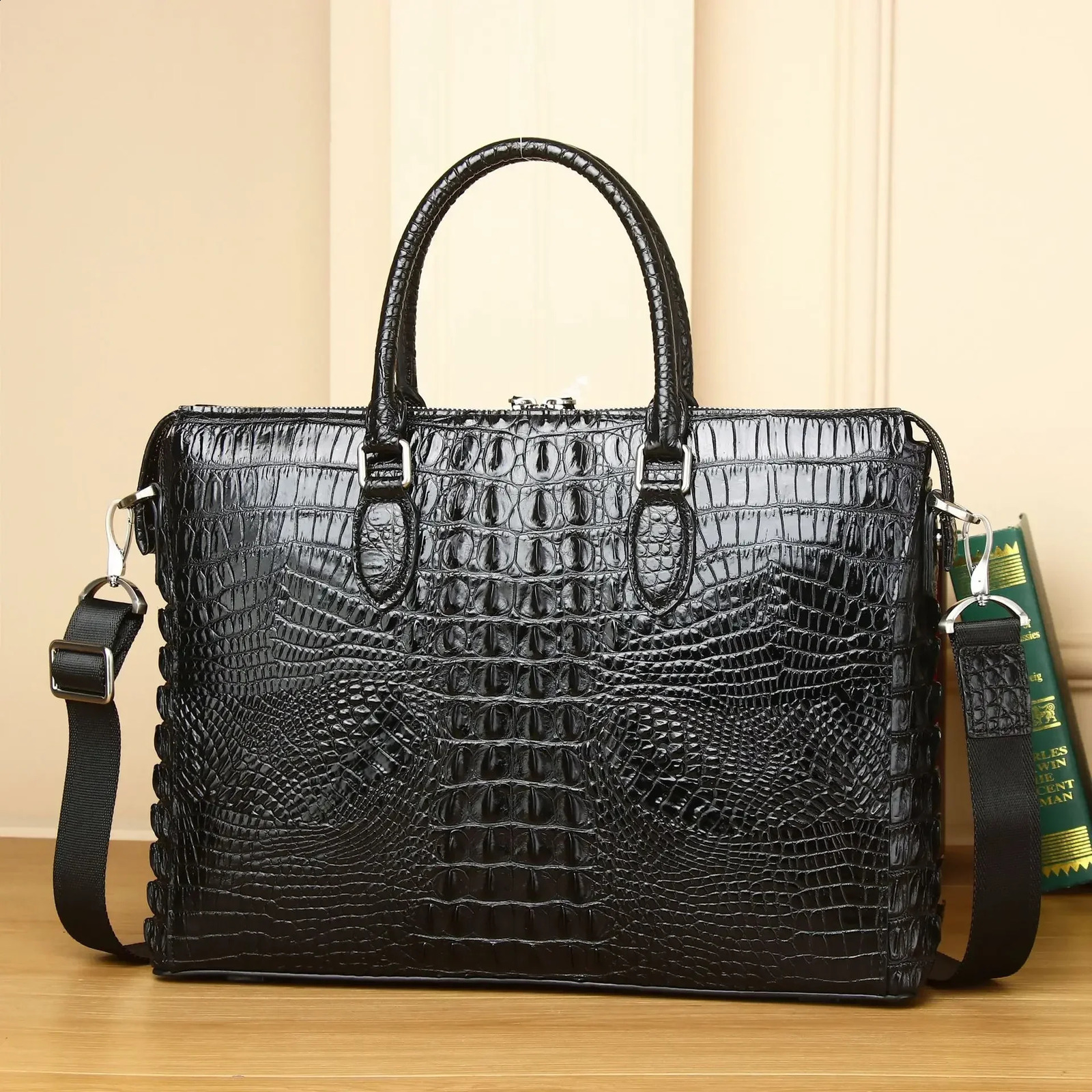 Alligator laptop bag made of genuine leather mens briefcase mens handbag mens messenger 14 inch computer bag 250410