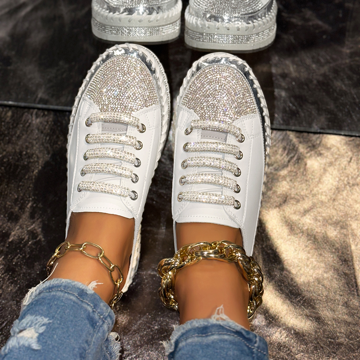 Women's Shiny Water Diamond Luxury Shoes Spring and Autumn Casual Sports Shoes Women Fashion Flat Shoes Designer Lace up Slippers Zapatos Mujer