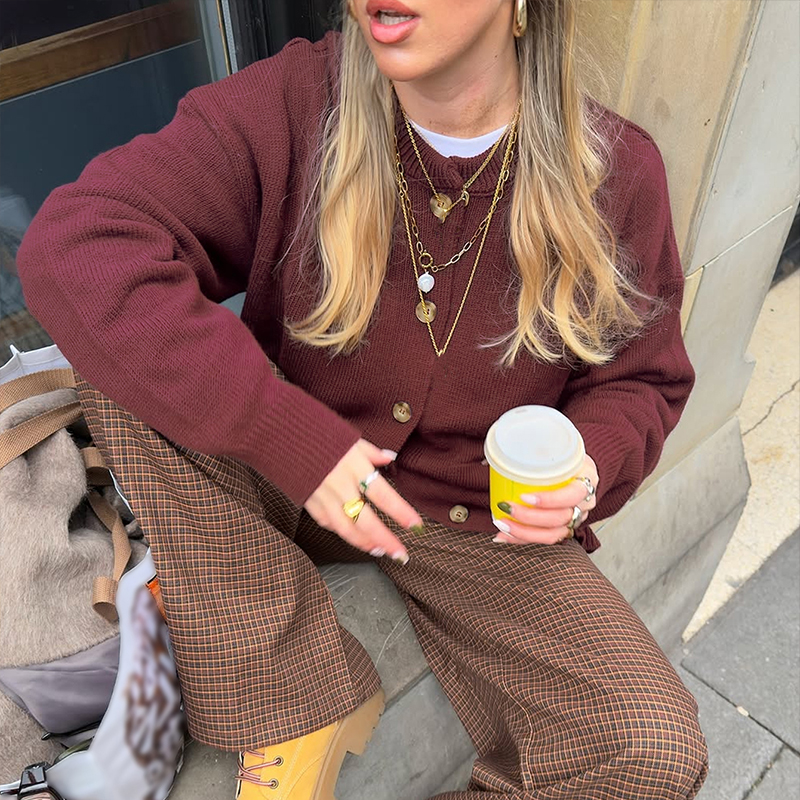 Women's solid-color casual sweater, button-up long-sleeved top with pockets, highly popular and suitable for street wear, trendy for autumn and w