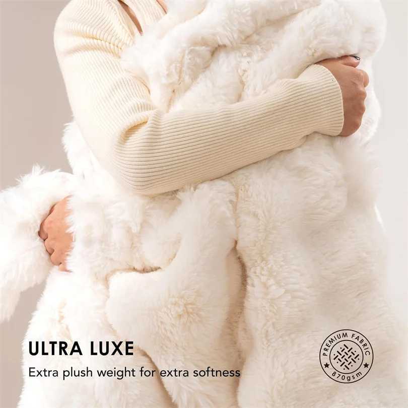 Ultra Soft Luxury Flffy Faux Rabbit Fur Blanket Thick Winter Warm Throw Blankets Plush Cozy Bubble Fleece Blankets Home Decor C251111