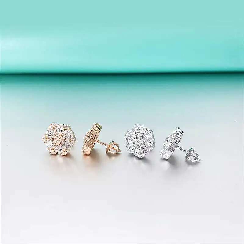 High Quality Hiphop 4mm D Color Moissanite Earrings with Screw Back Women Men Jewelry Gold Plated 925 Silver Stud Earrings Gift