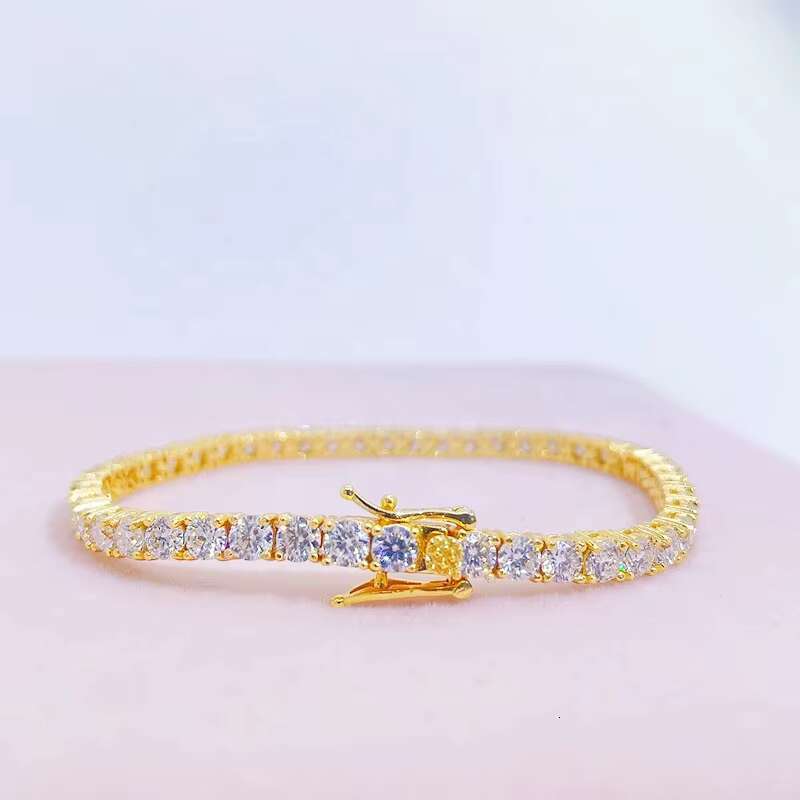 Elegant Fashion 925 Silver 18K Gold Plated Tennis Bracelet VVS Moissanite Diamond Bracelet