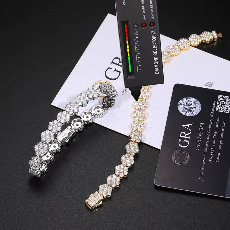 New Arrival Fashion 9mm 925 Sterling Silver Diamond Cluster Flower Design Iced Out Vvs Moissanite Tennis Bracelet